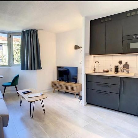 Studio Contemporain Avec Piscine Proche De La Mer Cannes Eksteriør billede